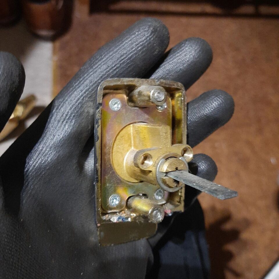 Front door lock stripped, cleaned and realigned in NW London