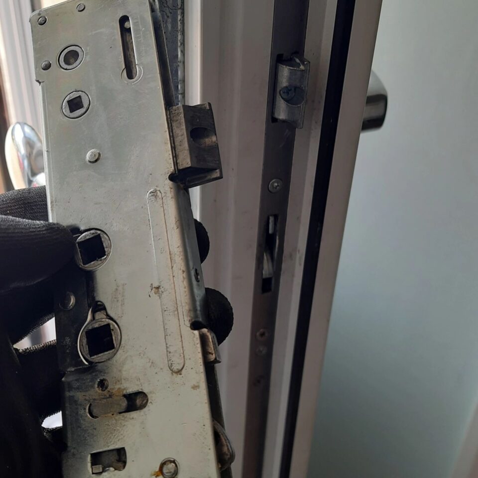 Front door multipoint gearbox replacement in Sunbury-on-Thames