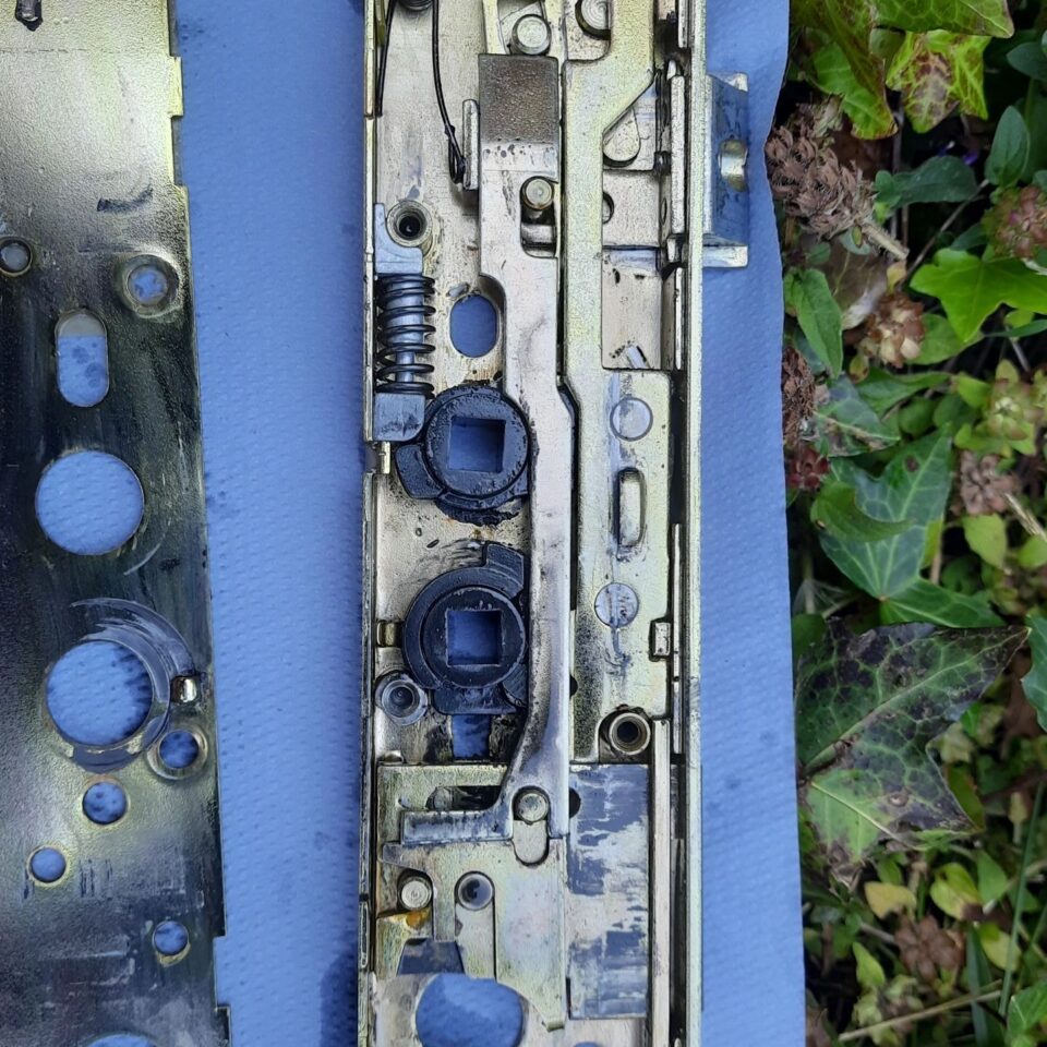 Obsolete garden-door multipoint mechanism replaced in Ashford
