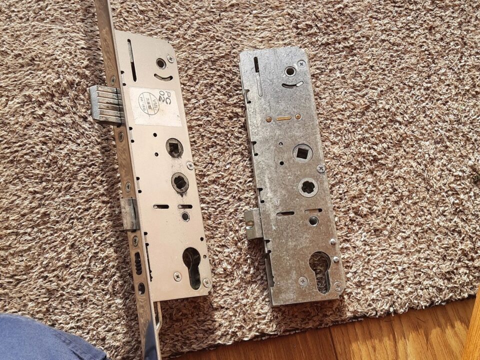 Intermittent patio door gearbox replaced from van stock in Ashford