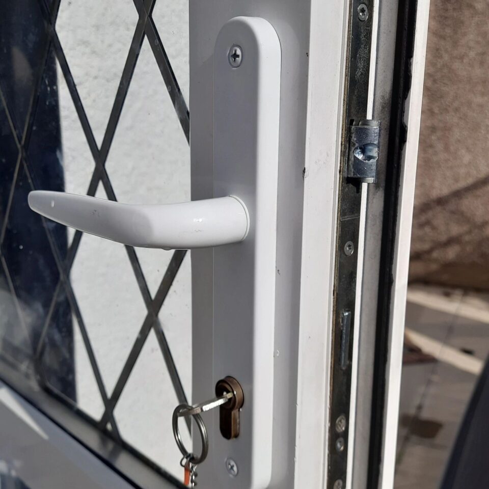 uPVC door gearbox and handles replaced in Feltham